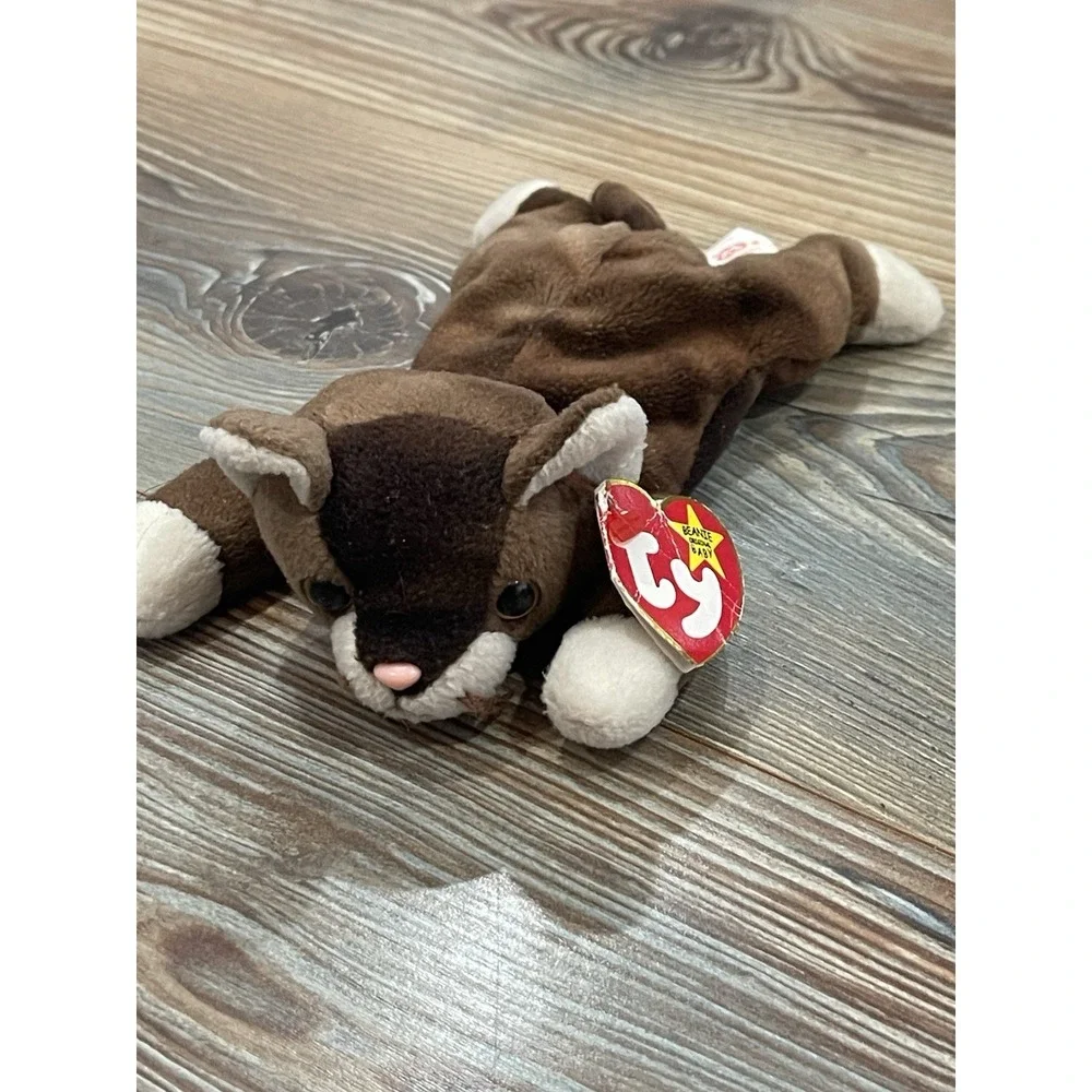 POUNCE BEANIE BABY RETIRED 1997 ORIGINAL.‎ NEAR MINT CONDITION
